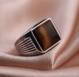 Pristine Gemstones Men's 925 Silver Tiger Eye Signet Ring Size 11 gallery image 3